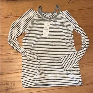 NWT- Splendid cold shoulder top